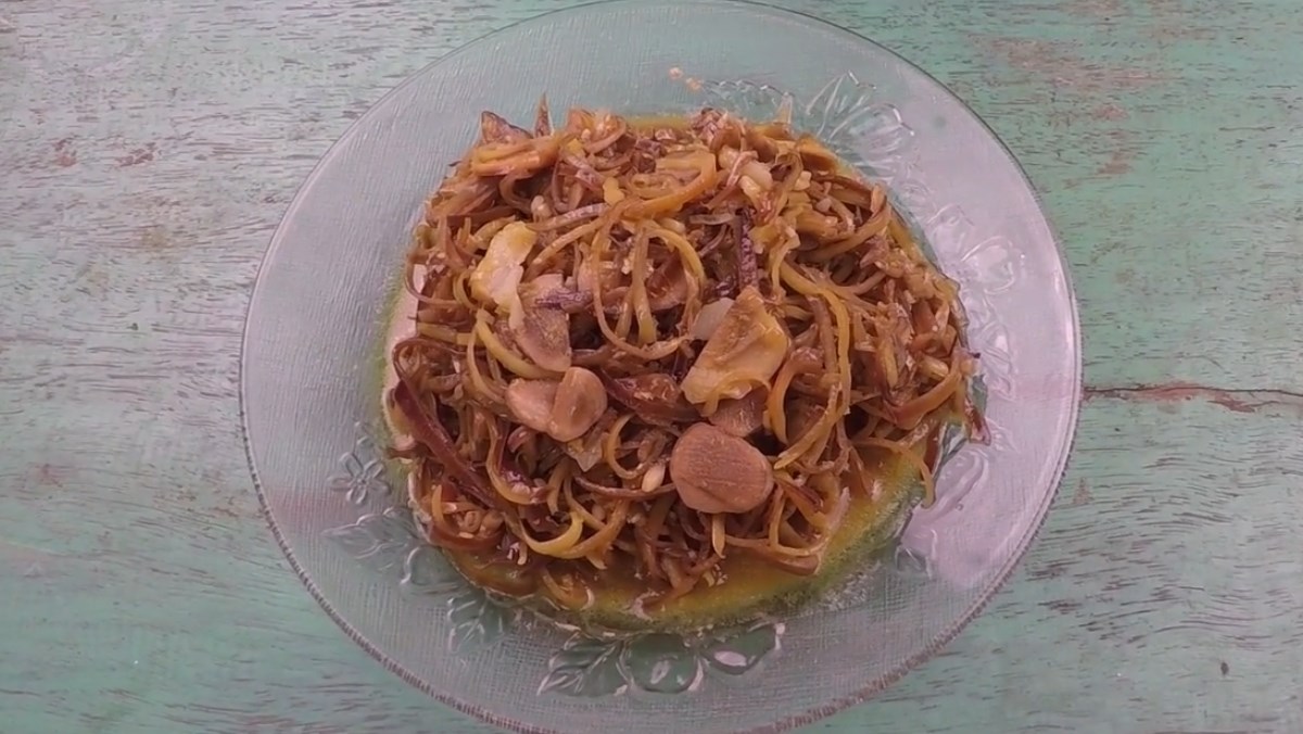 Hoa chuối xào mẻ