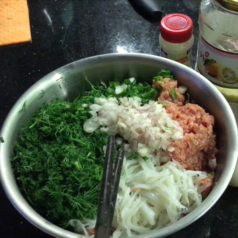 Bước 2 Trộn nhân chả Chả cá ngần