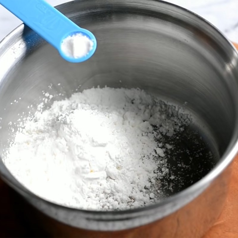 Bước 1 Khuấy hỗn hợp nước cốt dừa Bánh dừa Haupia