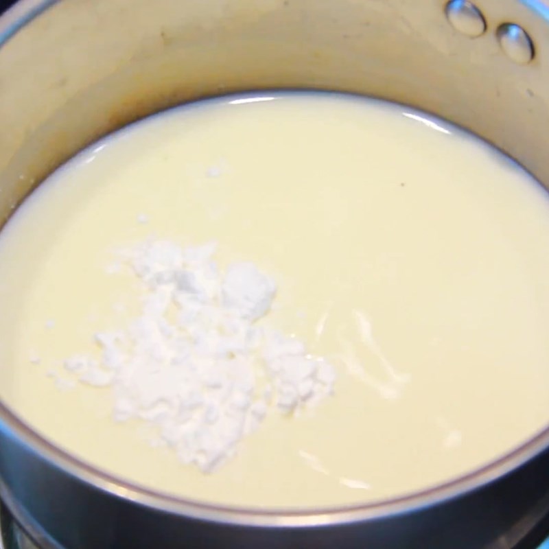 Bước 3 Nấu nước cốt dừa Chè hạt sen nấm tuyết