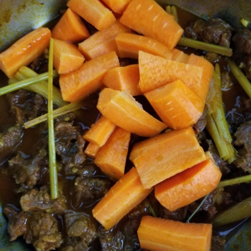 Bước 3 Kho thịt bò với cà rốt Thịt bò kho cà rốt