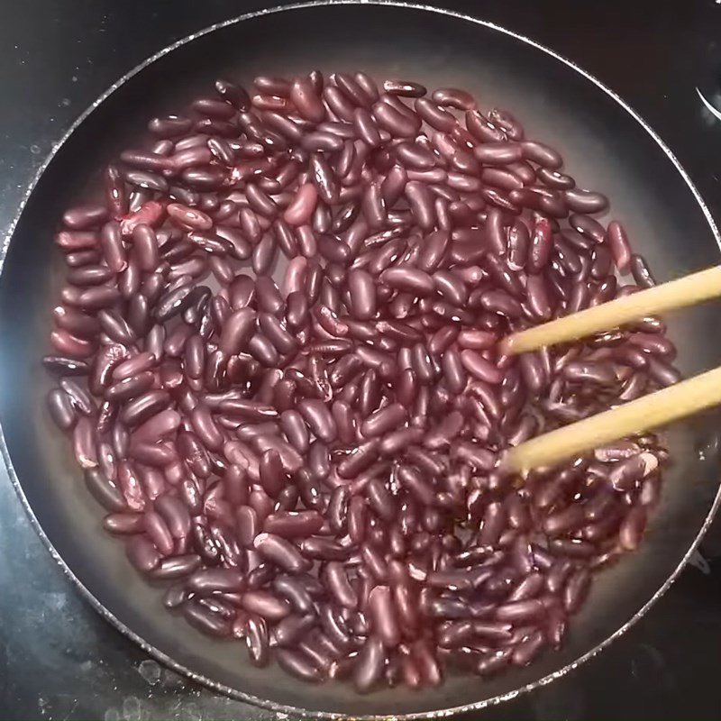 Bước 2 Rang đậu đỏ Nước đậu đỏ