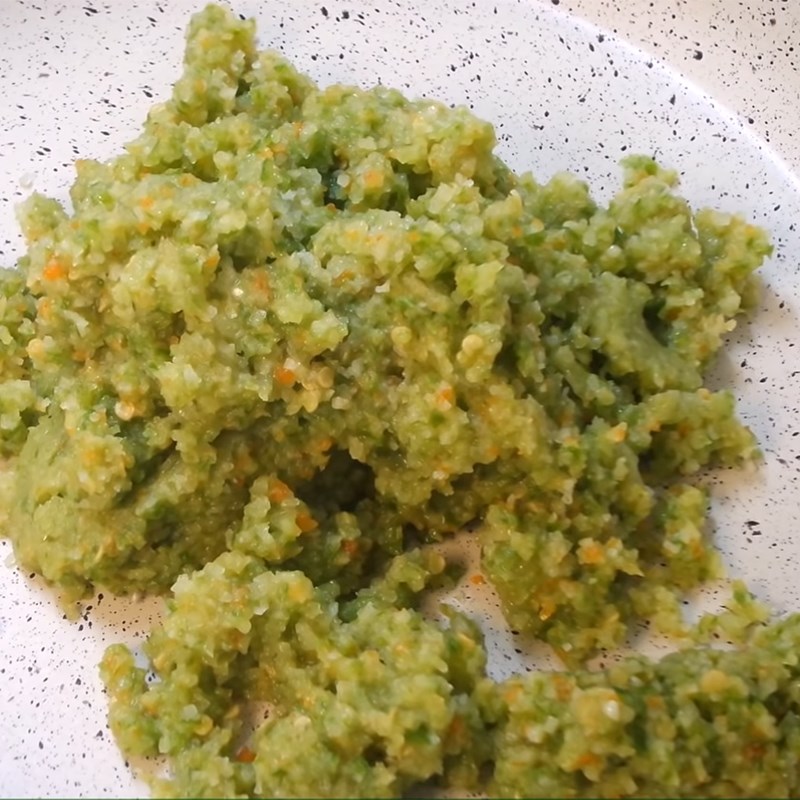 Bước 3 Rang muối ớt tôm Muối tôm ớt xanh