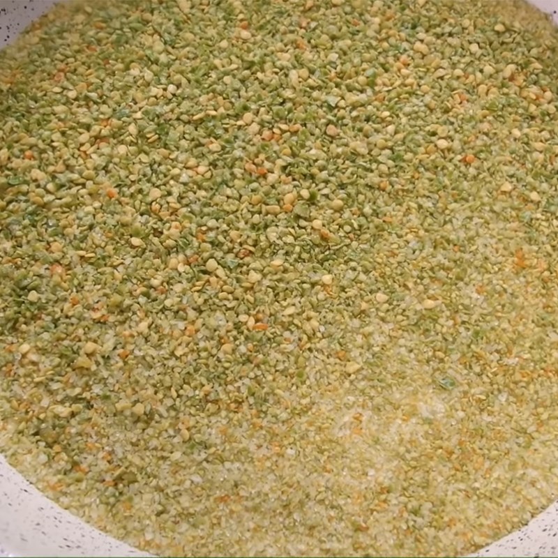 Bước 3 Rang muối ớt tôm Muối tôm ớt xanh