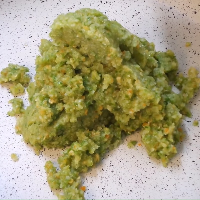 Bước 3 Rang muối ớt tôm Muối tôm ớt xanh