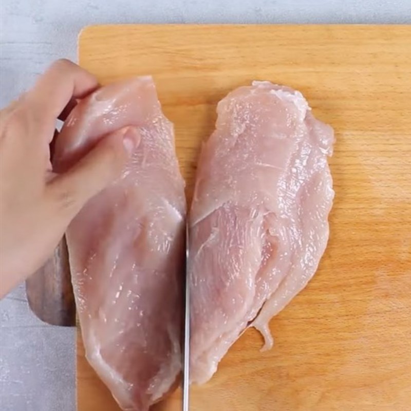 Bước 1 Sơ chế thịt gà Cà ri  gà sốt masala