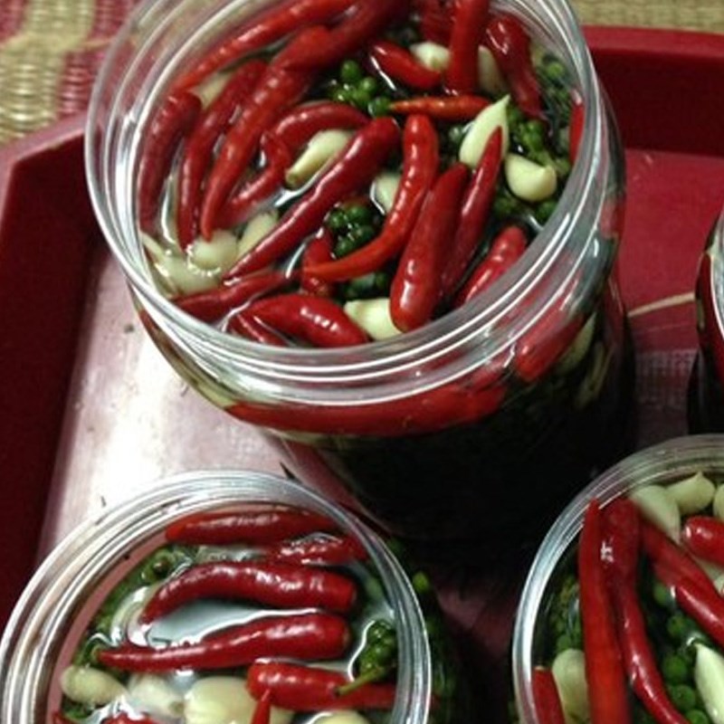 Bước 2 dìm tiêu xanh Tiêu xanh ngâm giấm