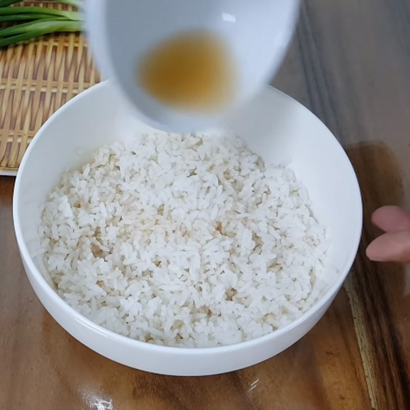 Cách 2 Trộn cơm Cơm cừu trứng