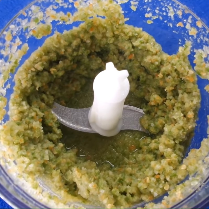 Bước 2 Xay muối ớt tôm Muối tôm ớt xanh