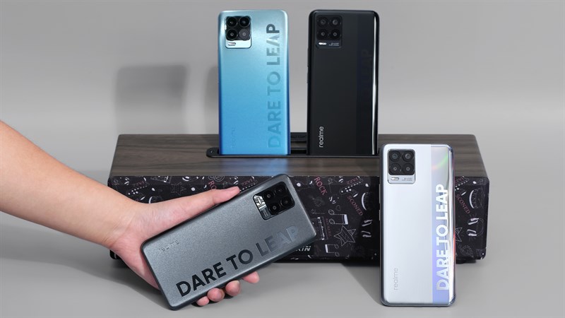 Realme 8 và Realme 8 Pro