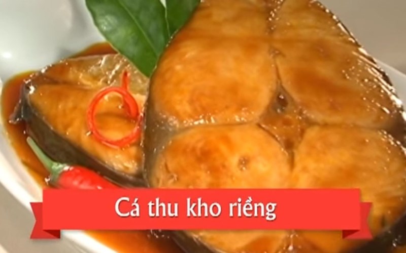 Cá thu kho riềng 