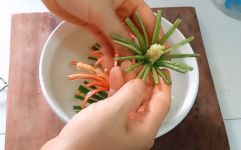 Hoa đồng ti&ecirc;n với c&aacute;nh hoa bung đều đẹp mắt 