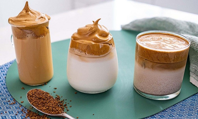 Sữa bóc tách béo thường xuyên được pha chế đồ uống