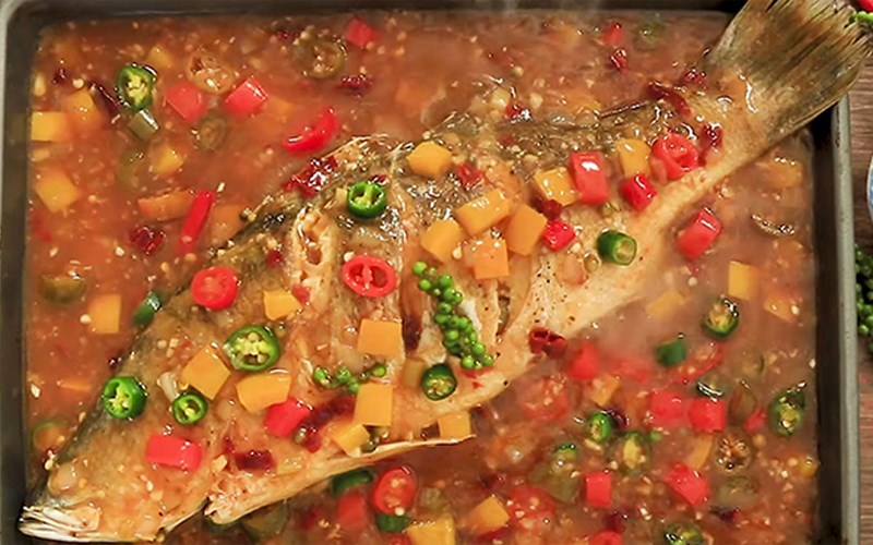 C&aacute; chẽm nướng sốt Tứ Xuy&ecirc;n