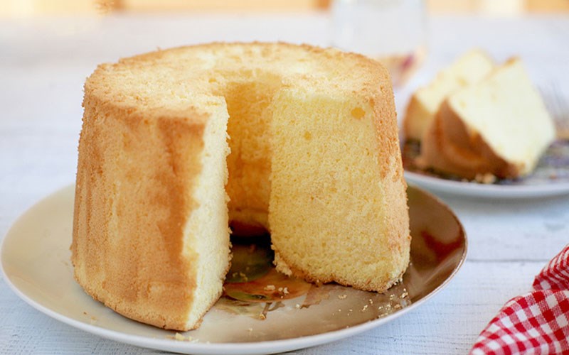 Bánh bông lan Chiffon cam