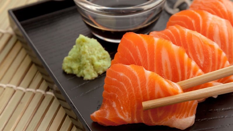 Sake sashimi (cá hồi)