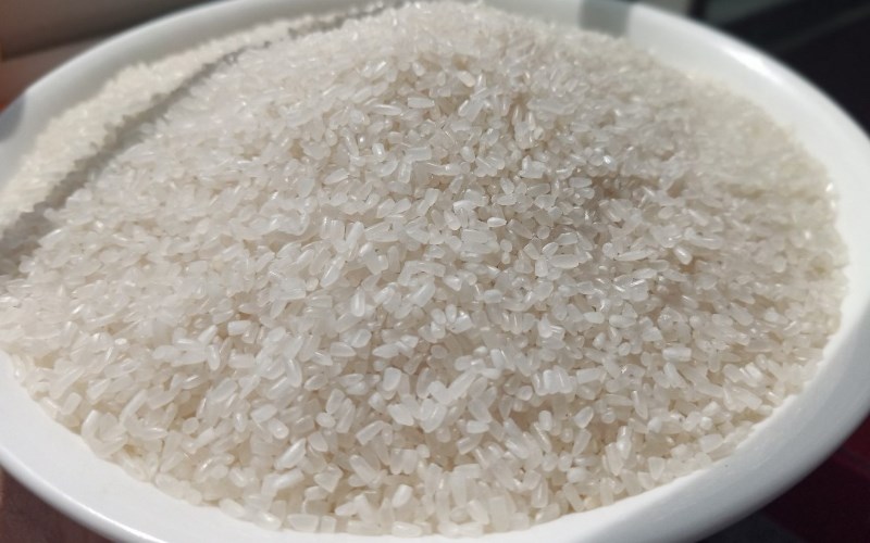 Gạo tấm bao nhiêu?