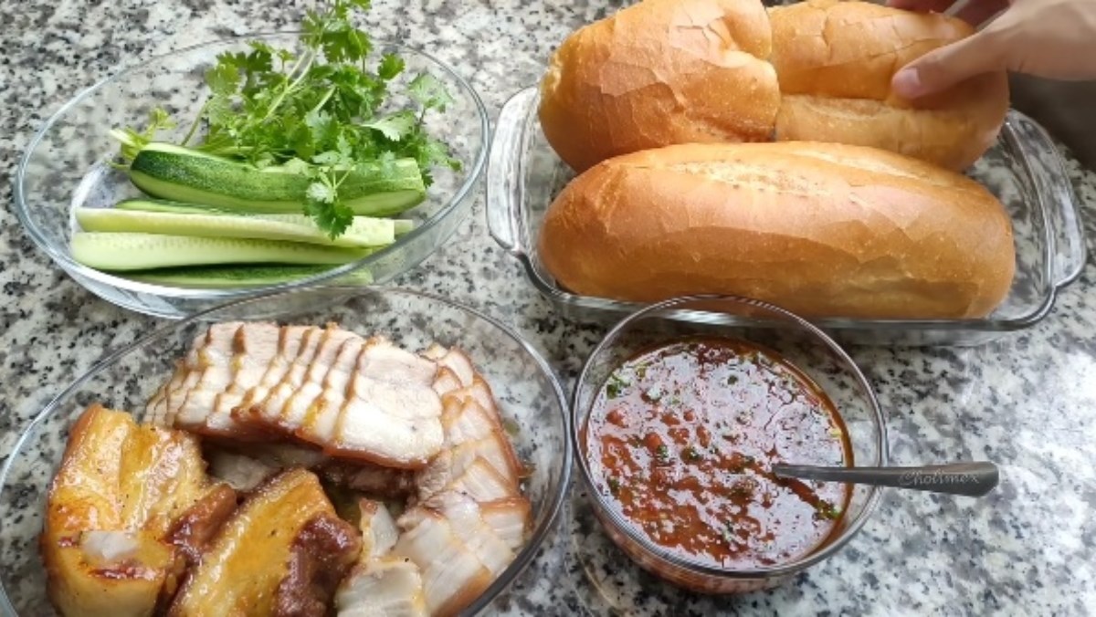 Bánh mì thịt khìa