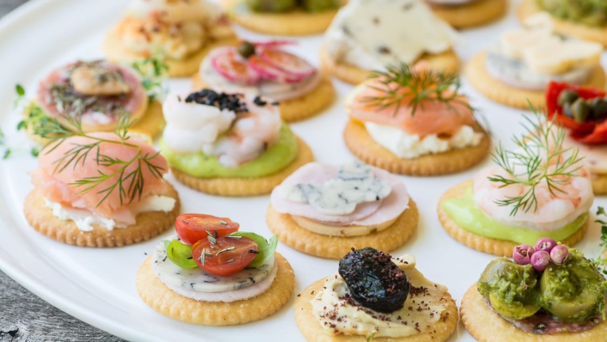 Tiệc finger food là gì?
