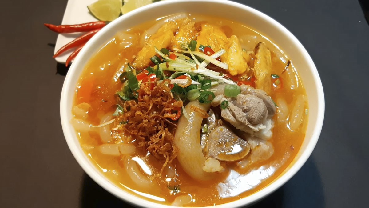 Cách làm bánh canh cua - Hướng dẫn nấu món bánh canh cua thơm ngon