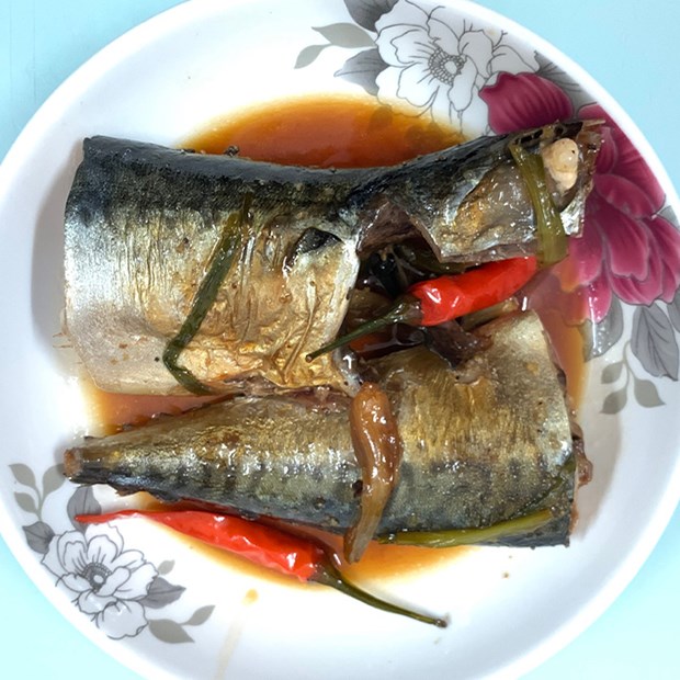 Cách làm cá thu Nhật - cá saba kho hành ớt đậm đà đưa cơm