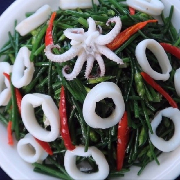 10 món ăn trường đoản cú mực ống
