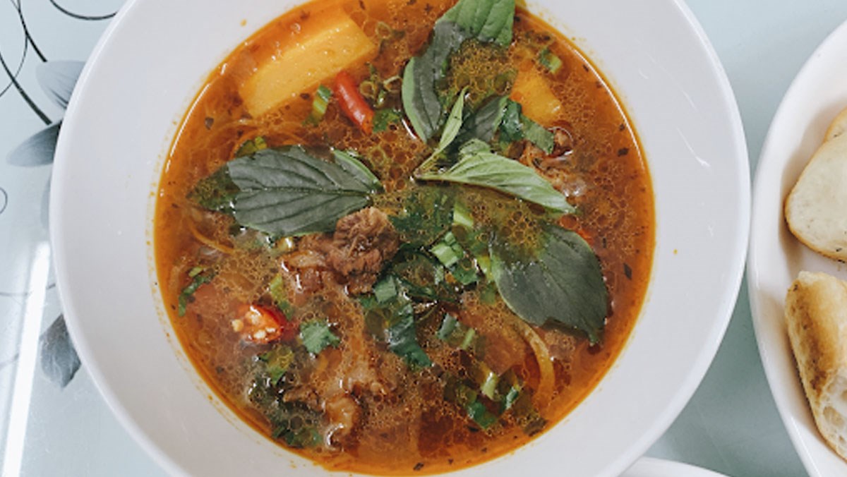 Bò kho bánh mì