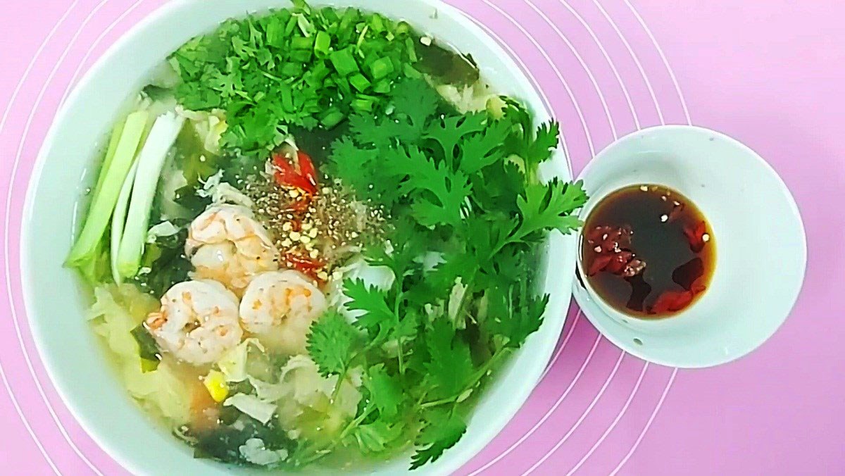 Súp hải sản rong biển