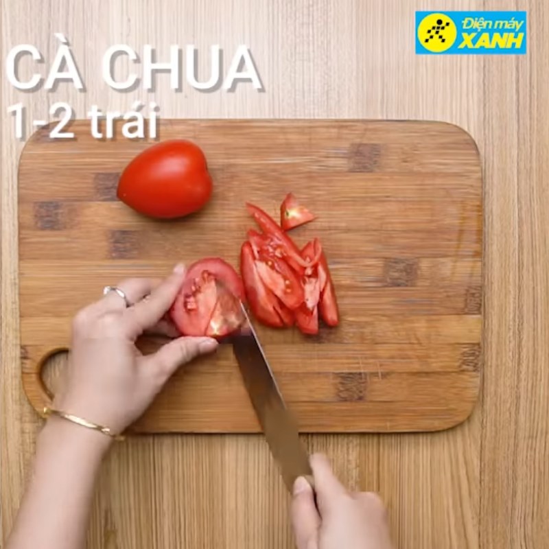 Bước 2 Sơ chế rau ăn kèm Canh chua cá lóc