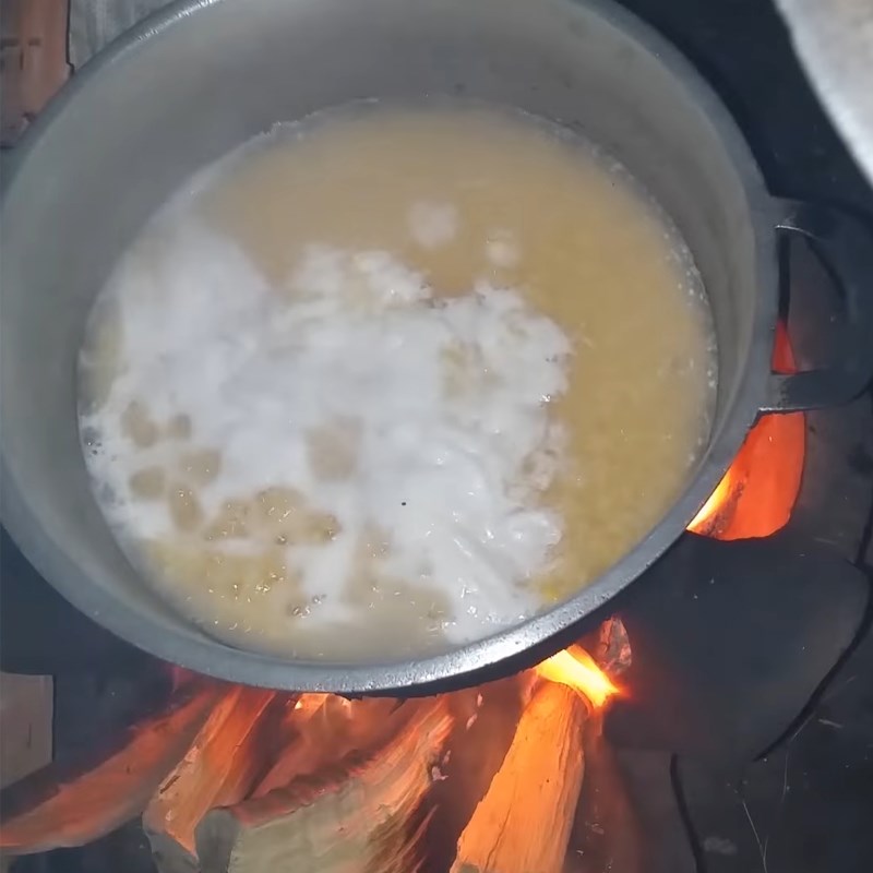Bước 1 Nấu đậu xanh Bánh ít nếp than nhân dừa sầu riêng