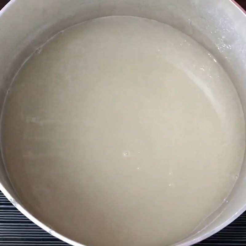 Bước 2 Nấu hỗn hợp bột rau câu Rau câu nước cốt dừa