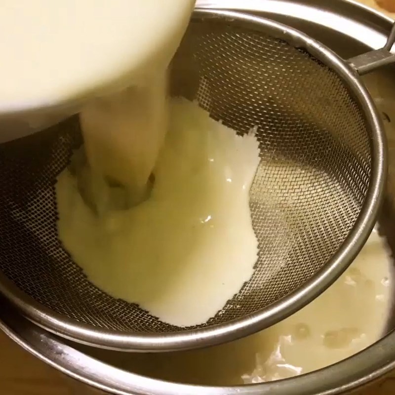 Bước 4 Nấu kem sữa Bánh su kem chiên xù