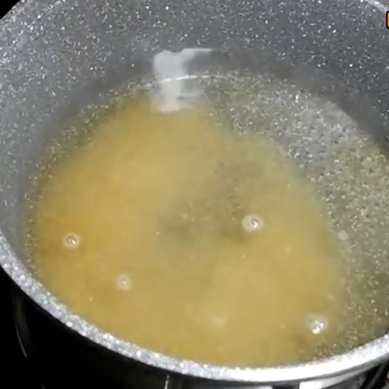 Bước 5 Nấu nước đường và chè Chè bột lọc nhân đậu xanh
