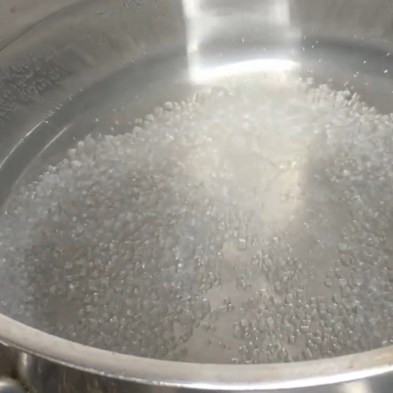 Bước 4 Nấu nước nha đam Nha đam hạt chia đường phèn