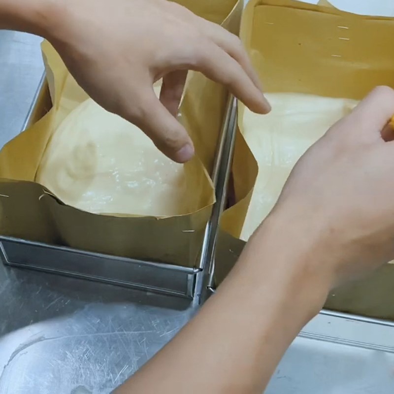 Bước 5 Nướng bánh Bánh bông lan phô mai sầu riêng