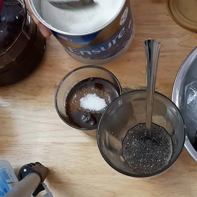 Bước 2 Pha nước sấu và hoàn thành Nước sấu hạt chia