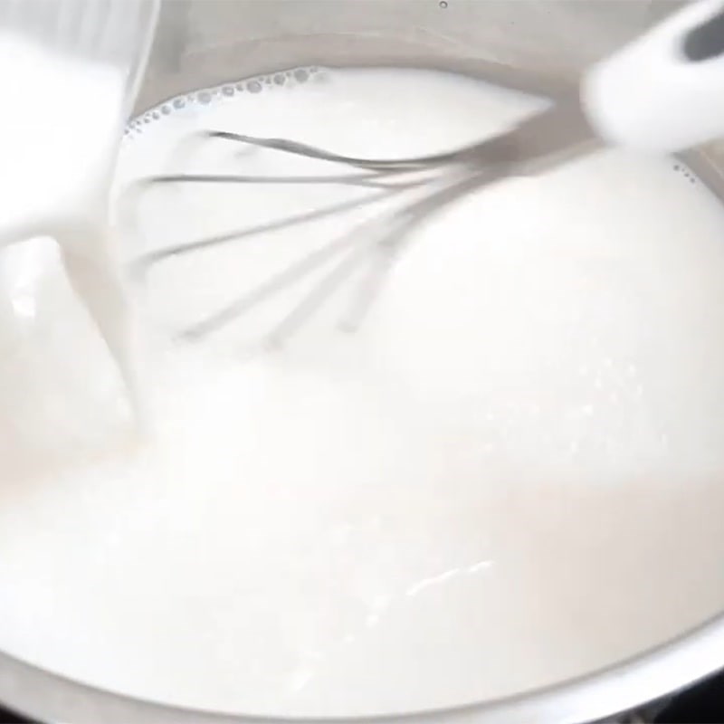 Bước 3 Nấu rau câu sữa tươi Rau câu chanh dây (chanh leo) sữa tươi