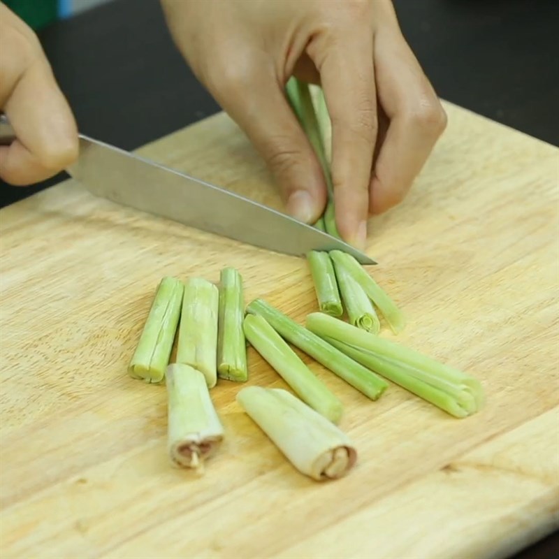 Bước 1 Sơ chế gừng và sả Tsoát gừng sả