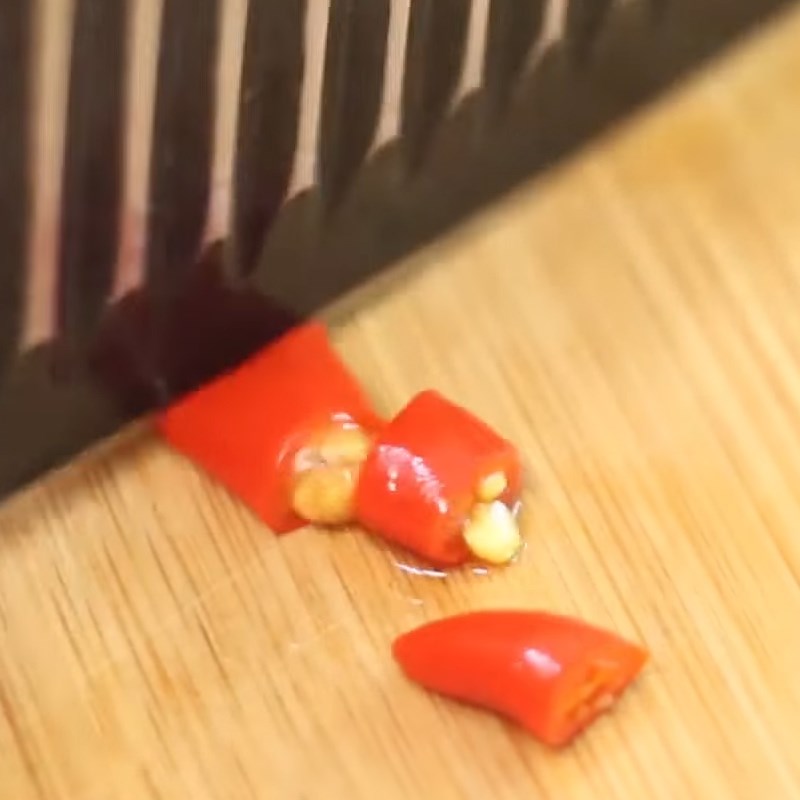 Bước 1 Sơ chế nguyên liệu Sốt xoài BBQ