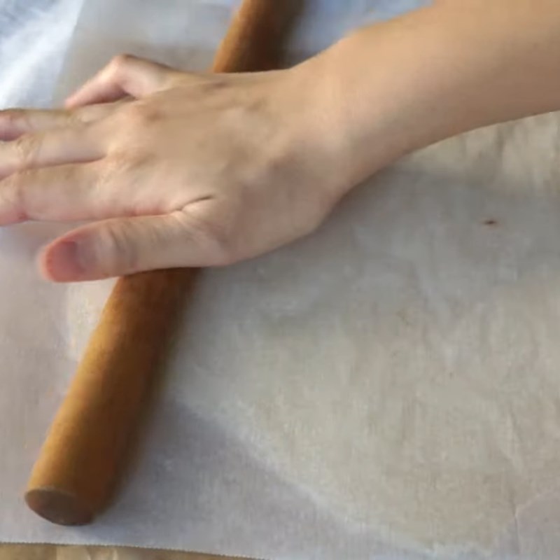 Bước 2 Trộn bột làm lớp phủ giòn Bánh su kem nhân xoài