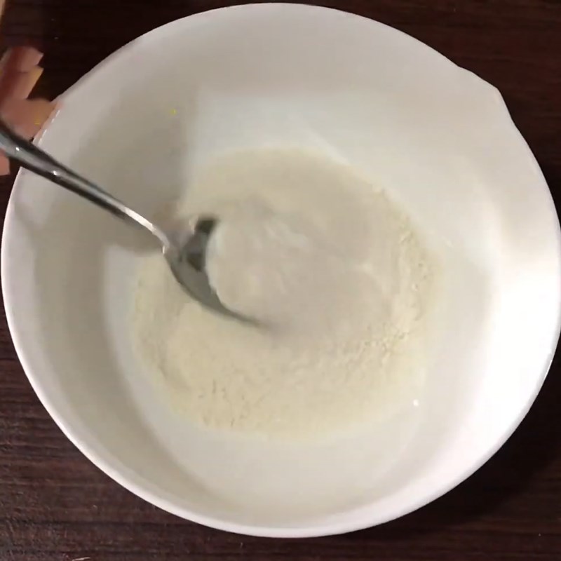 Bước 1 Trộn bột rau câu Rau câu nước cốt dừa