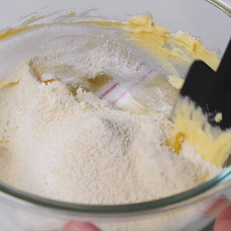 Bước 1 Trộn và nhồi bột làm đế bánh Bánh tart bưởi hồng