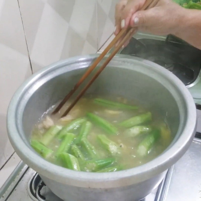 Bước 4 Nấu canh cá Cá tai tượng nấu canh chua