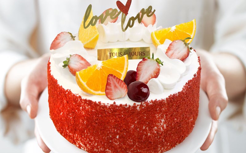 Tous les Jours hỗ trợ bánh tươi mới hàng ngày