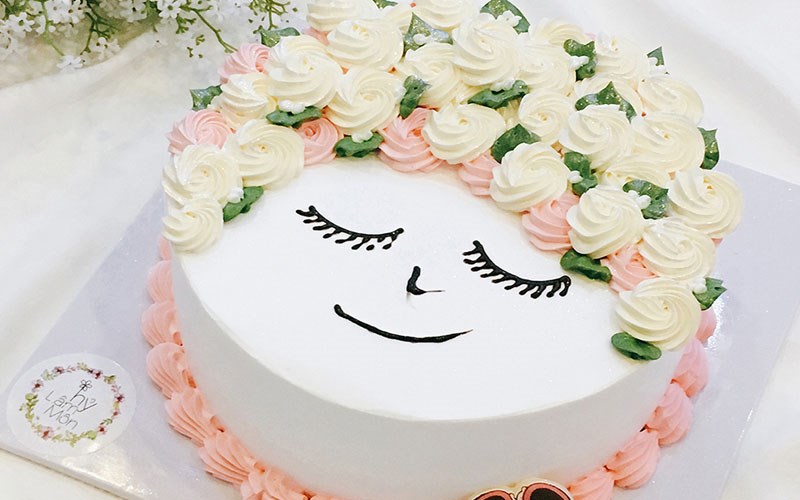 Hỷ Lâm Môn Bakery hỗ trợ bánh đa dạng chủng loại về bản thiết kế