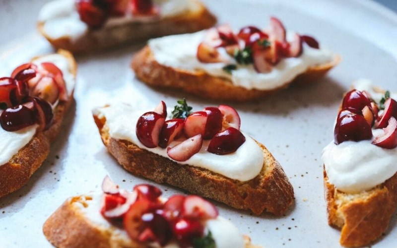 C&aacute;c m&oacute;n finger food phương T&acirc;y 