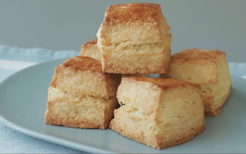 B&aacute;nh scone kem