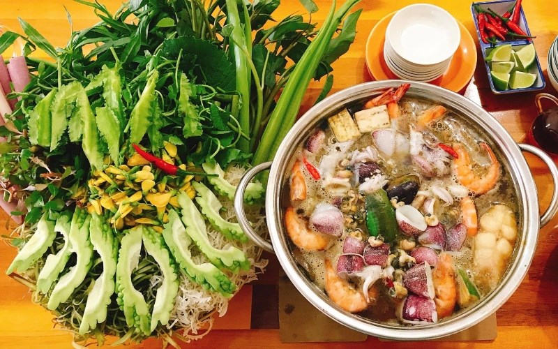 Lẩu mắm Bạc Liêu