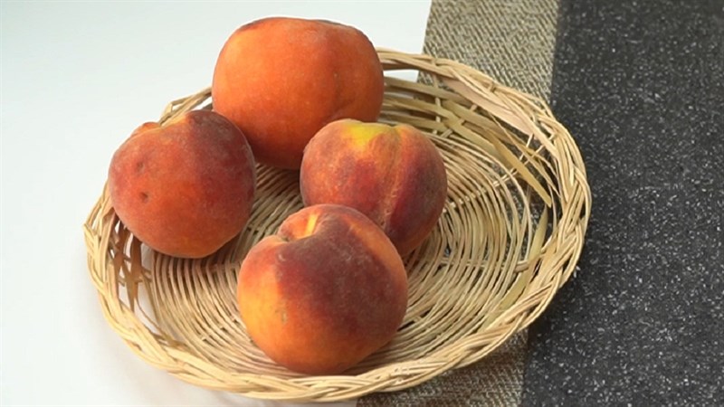 Nguyên liệu món ăn nước ép đào (nước đào)