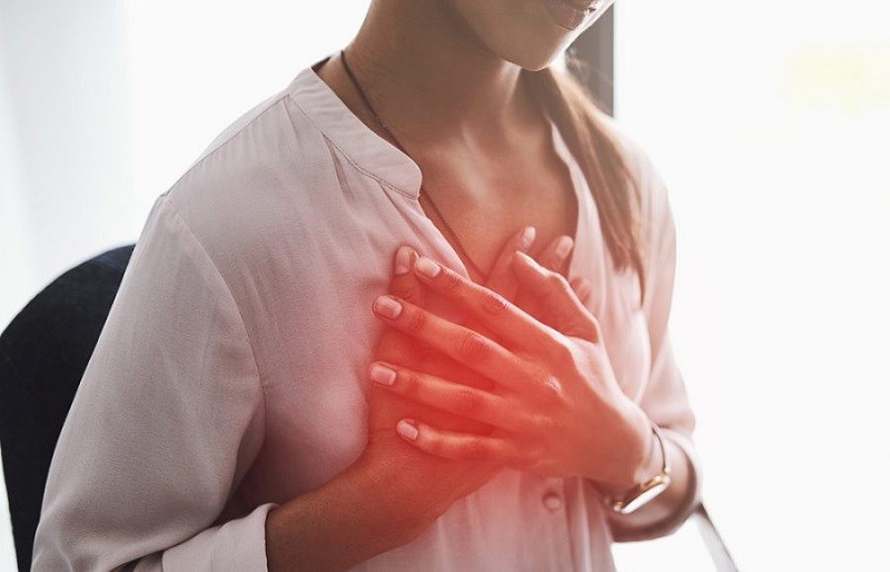 Những người bị mụn nhọt, bệnh ngoài da và nóng trong người